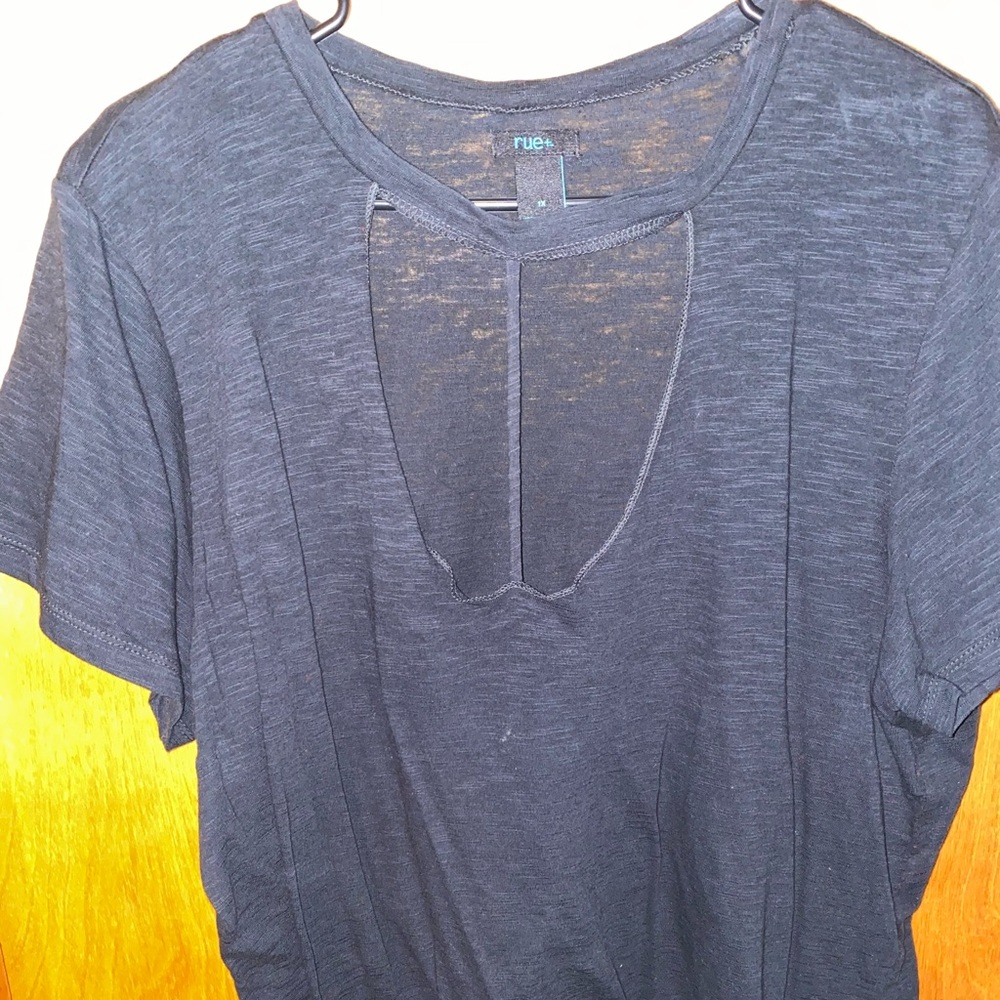 BLACK tee with open chest